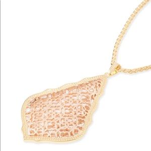 Kendra Scott Rose Gold Aiden Necklace!